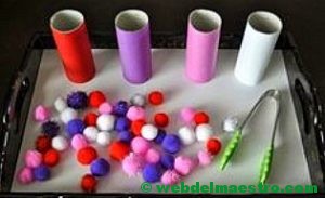 Practicar la pinza digital con pompones-2