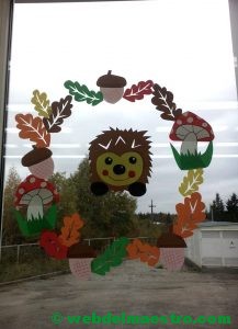 Ideas de otoño para decorar ventanas-2