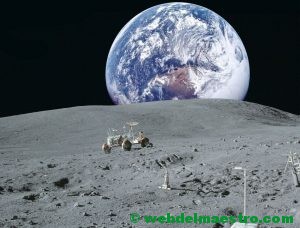 La Luna con la Tierra de fondo