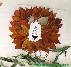 león con hojas de otoño-